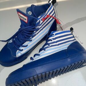 Hunter Blue and White Rain & Snow Boots